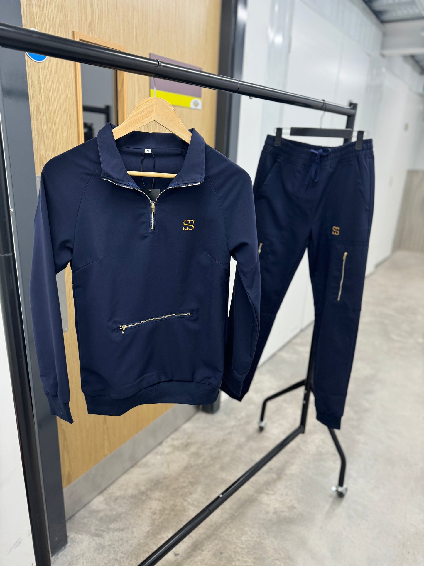 Navy long sleeve scrub set