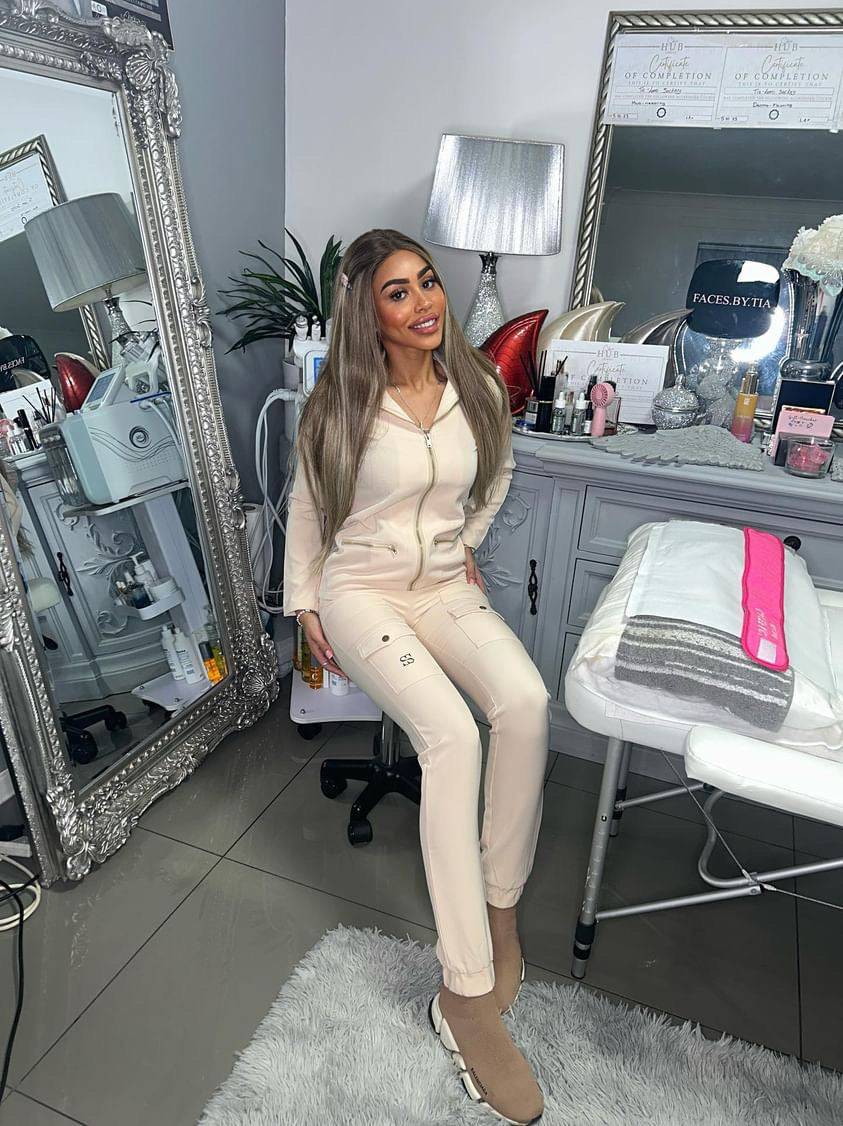 Deluxe jacket & pants in beige 🤩 - Swankysets