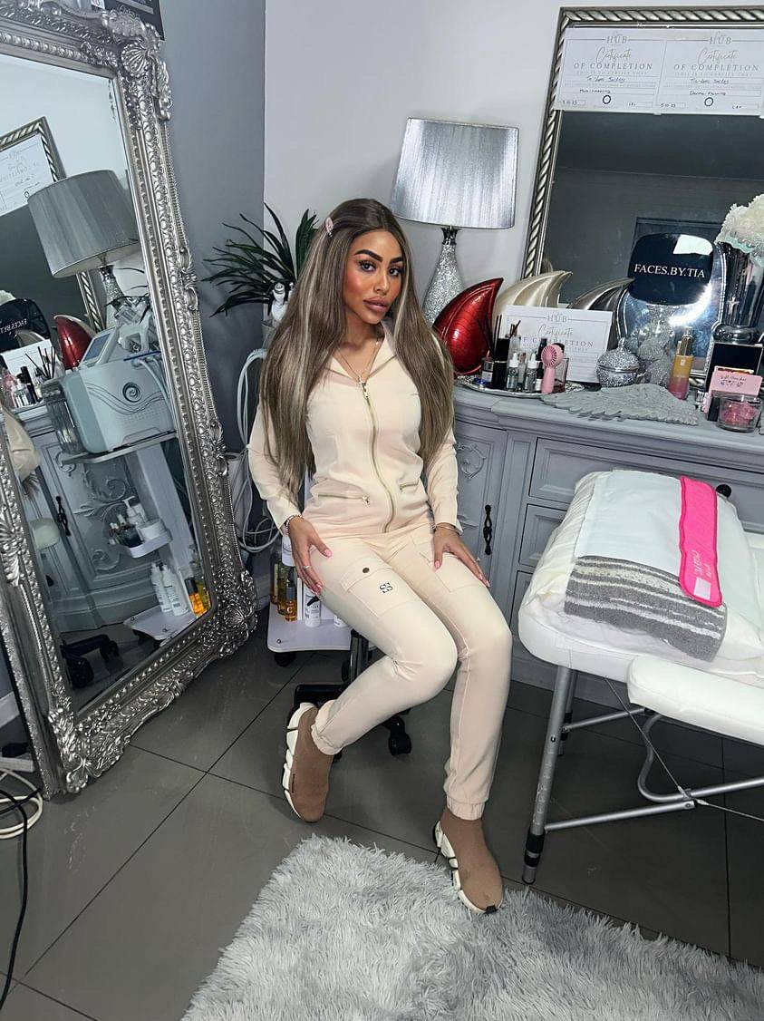 Deluxe jacket & pants in beige 🤩 - Swankysets