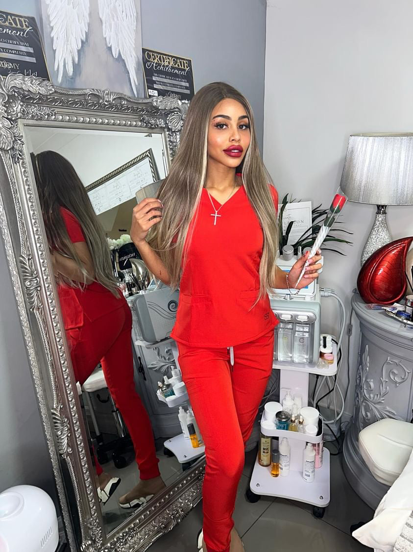 Red V Neck Deluxe Set ❤️ - Swankysets