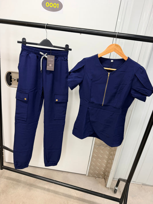 Aqua Navy Deluxe bottom